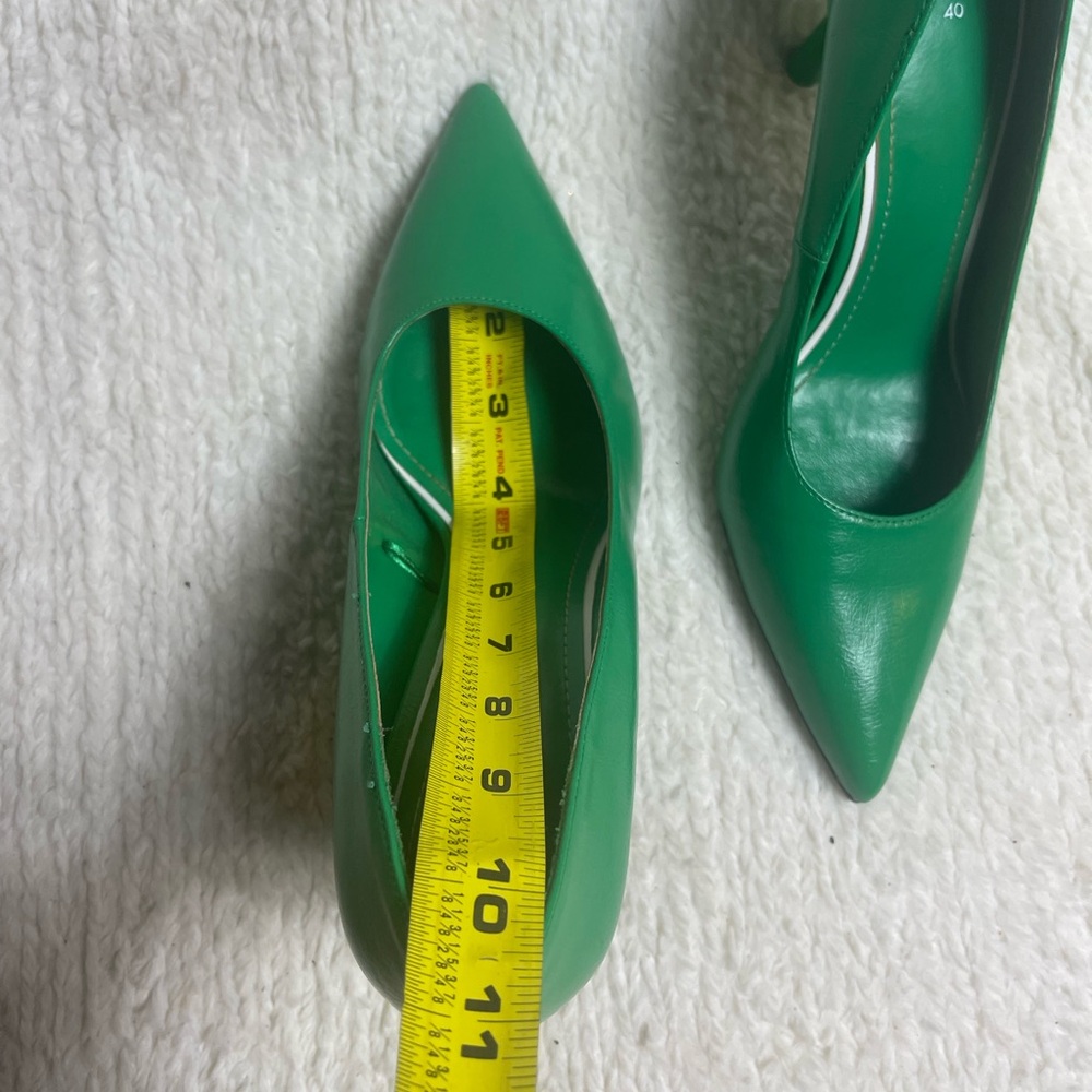 Zara Vibrant Green Heels - Picture 9 of 10
